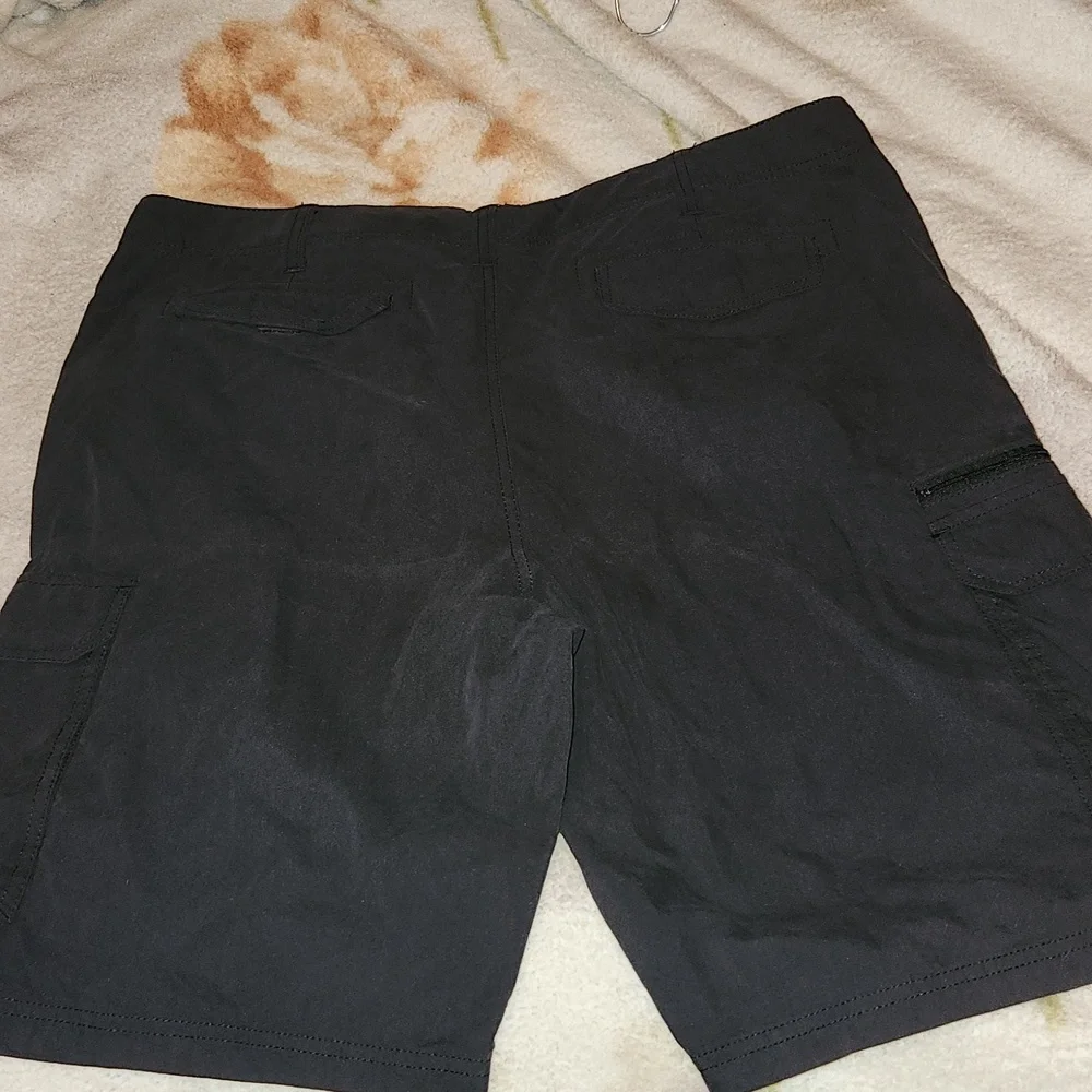 Short - Picture 3 of 3